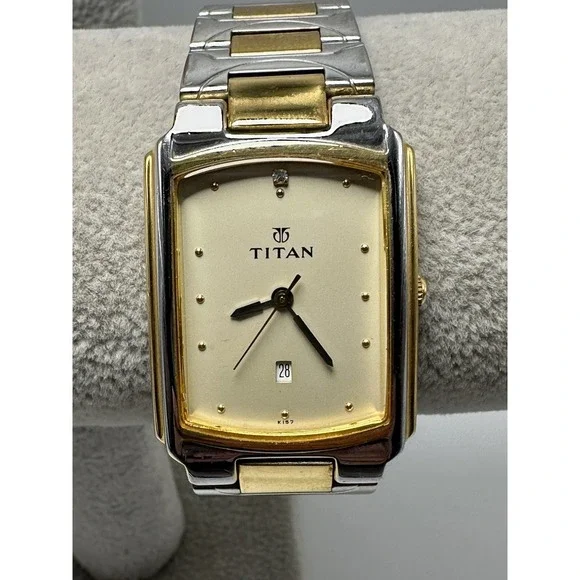 Titan 1955BAA K157 Mens Tank Watch New Battery 27MM 7.5