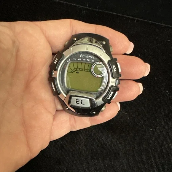 Armitron Men's Digital Watch Water Resistance Need New Band And Battery 4198‎