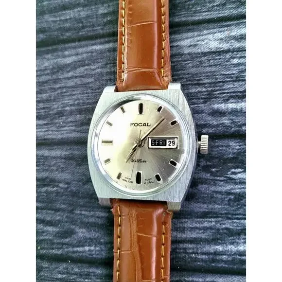 Very Rare‎ Vintage Focal Swiss Mvmt Mechanical Watch Day Date