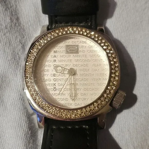 Marc Ekco King Label Large Watch Model: E9501212 00-829-1972 Silver‎ Rhinestones