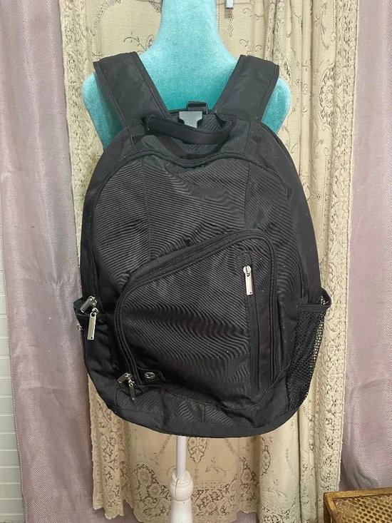 Mobile Edge ScanFast Checkpoint-Friendly Laptop Backpack