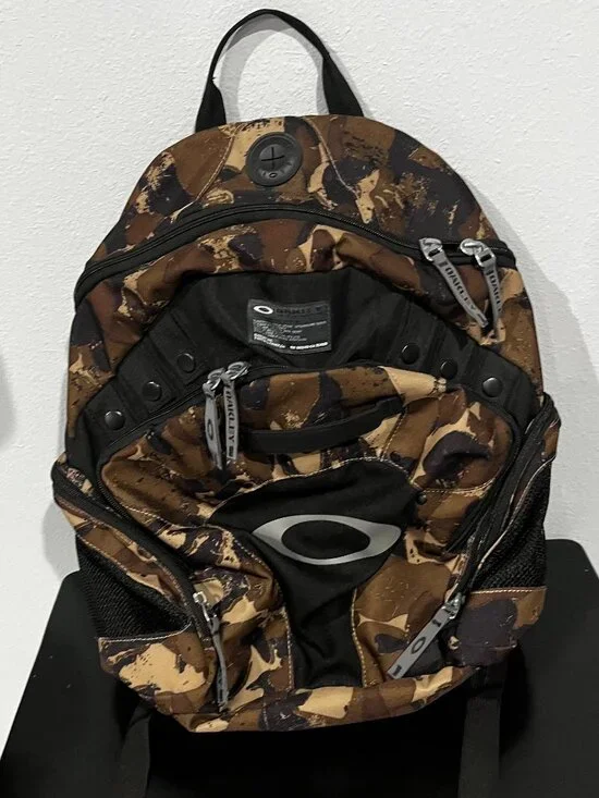 Oakley Tactical Field Gear Backpack Camouflage
