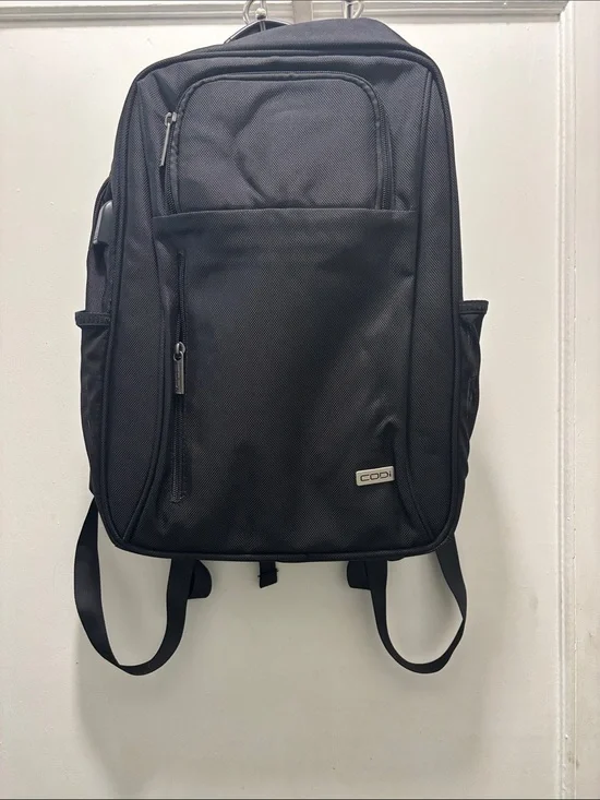 CODI Black Men's Backpack — Sleek Commuter Laptop Bag