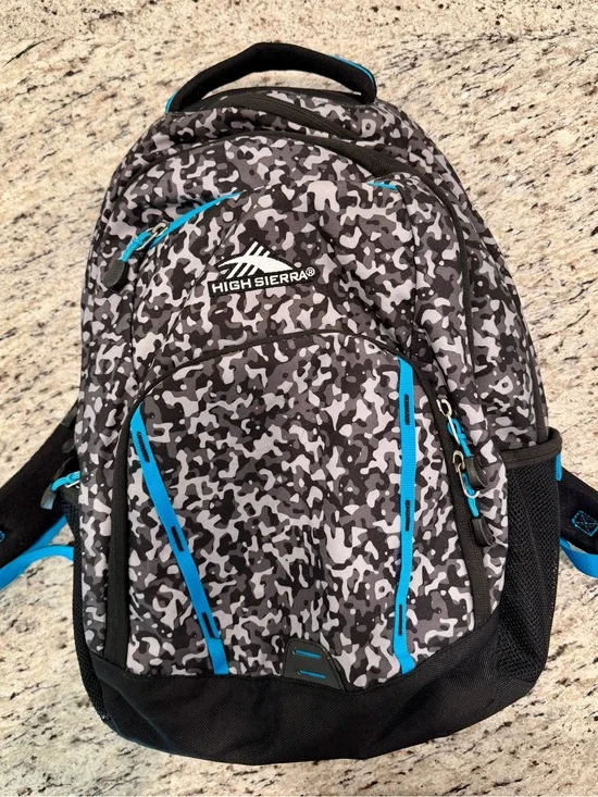 High Sierra Access Laptop Backpack Black Gray Camo Turquoise Travel like New