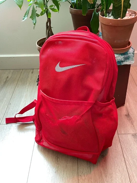 Nike Brasilia Mesh Training University Red Backpack