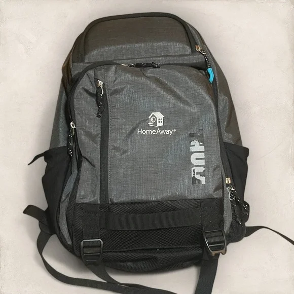 Thule Leed's Branded Backpack Gray HomeAway‎ Logo Padded Laptop Sleeve Tech Bag