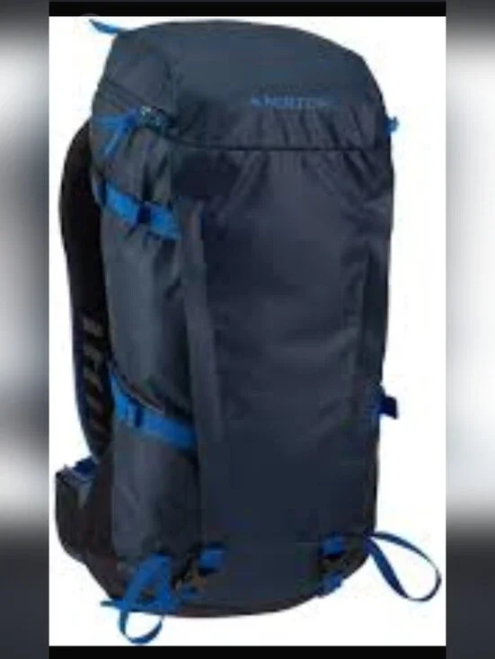 Burton Skyward 25L Backpack Tacital Campinig Hike NWT NEW