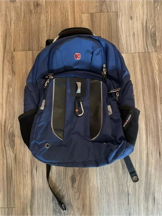 SwissGear Blue Men's Backpack with Front Organizer and Mesh Pockets