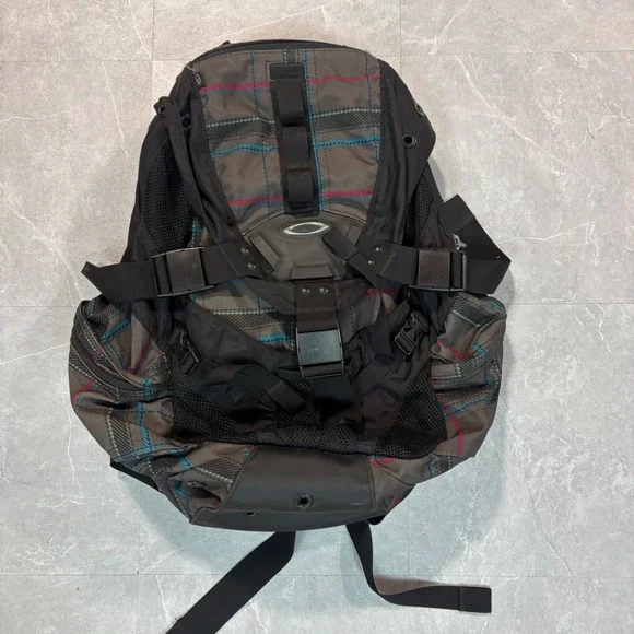 Oakley Kitchen Sink Backpack Brown Plaid Y2K Technical Gear Rugged Utility Bag