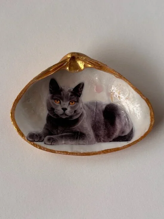 Decoupage and Gold Painted Oyster Shell Dish Cat
