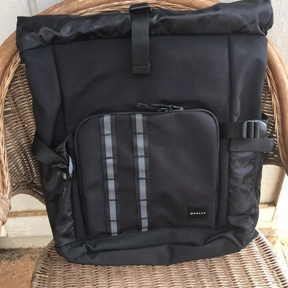 Oakley ~ Utility Rolled Up Backpack Unisex Durable Rucksack $120 NWT