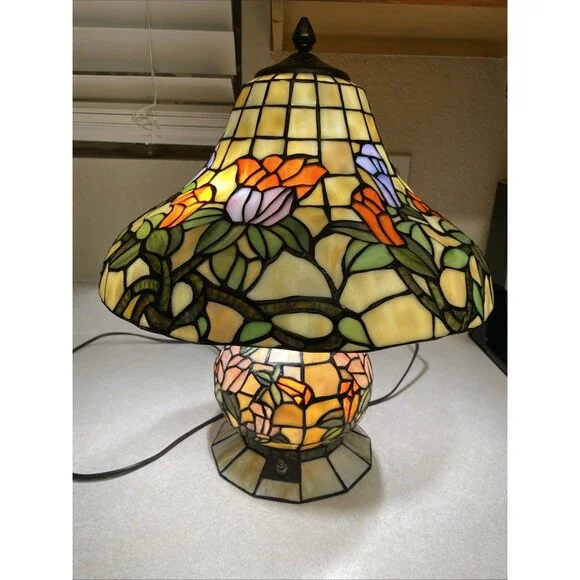Vtg Tiffany Style Real Stained Glass Lamp 3 way