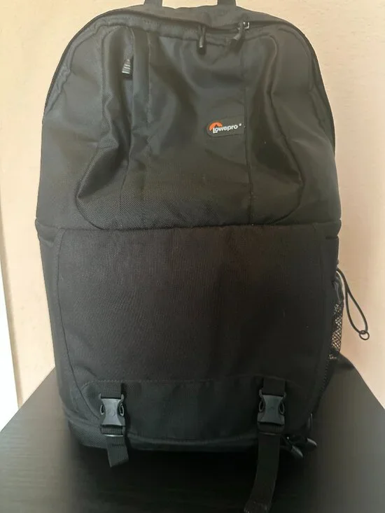 Lowepro Fastpack 350 DSLR Camera Backpack Laptop Travel Bag Black Excellent