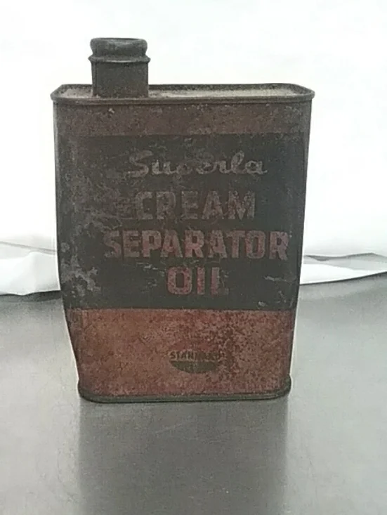Vintage Cream Separator Oil Tin - Two-Tone Black & Rust