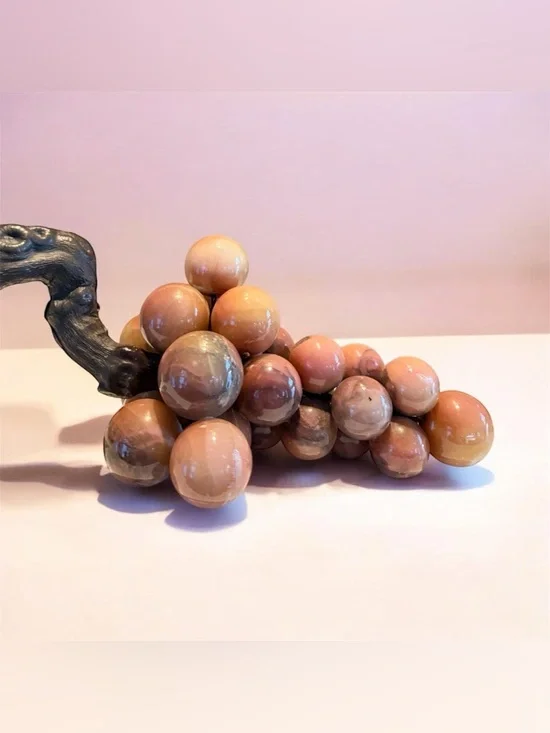 Vintage Pink Onyx Grapes‎ Cluster Stone Fruit Sculpture Alabaster Decor