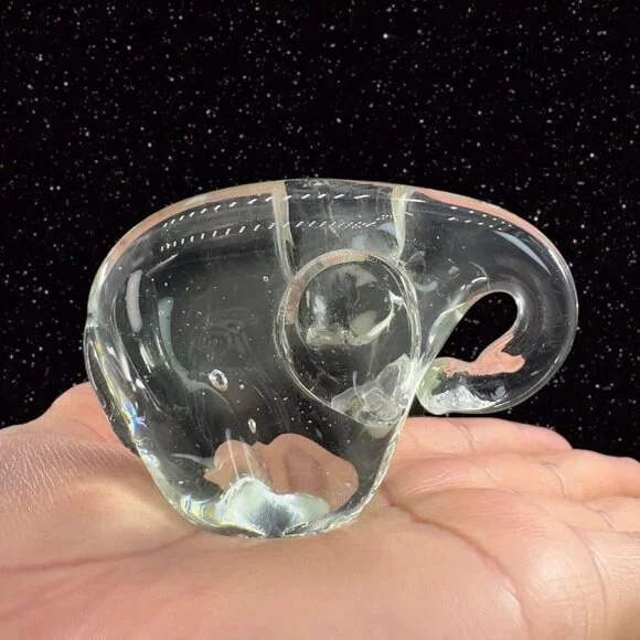 1980s Clear Art Glass Baby Elephant Figurine Vintage Glass House Decor 3”Wide 2”