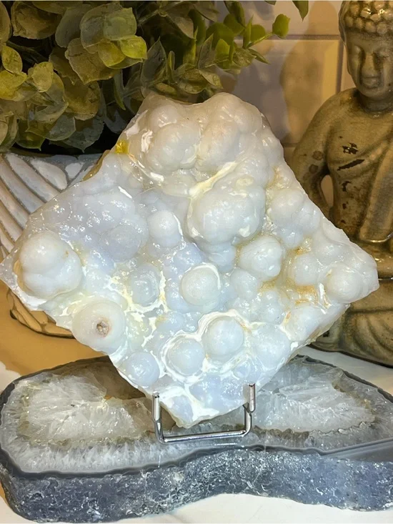 UV Reactive Gobi Eye Agate