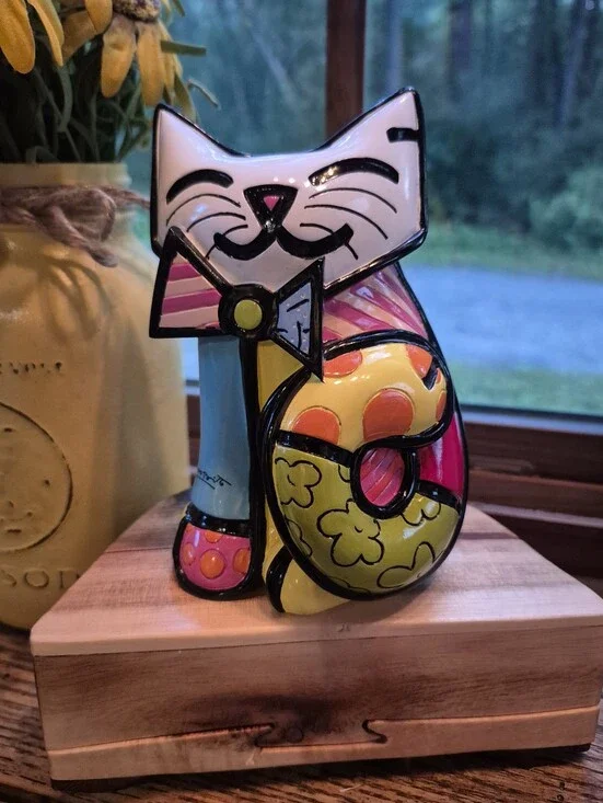 Romero Britto FUN Cat Figurine 2nd. Edition 1294/4000