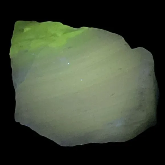 Vaseline Blue Milk Glass Art Glass Cullet‎ Glowing Manganese Slag Glass #4GL236