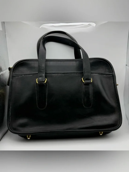Vintage coach skinny flight bag black  1994