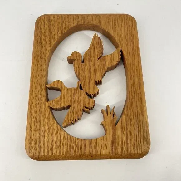 Vintage Carved Wood Bird Wall Plaque Rustic Primitive Cabin Decor 10x7