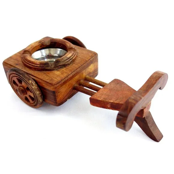 Vintage Handcrafted Small Wooden Oxen Cart‎ Ashtray