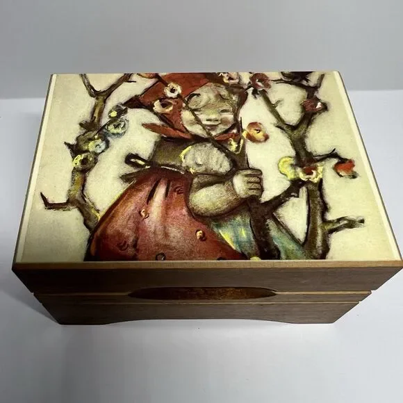 Vintage M.I. Hummel Wooden Music Box Swiss Movement Mechanism Clear Display Lid