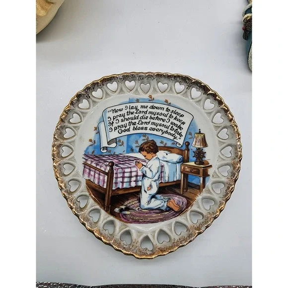Vintage Nov Co Japan Now I Lay Me Down to Sleep Praying Boy Heart Cutout Plate