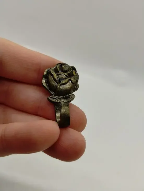 Vintage Homecraft Decorative Push Pin Hanger Rose Flower Gold 1.5