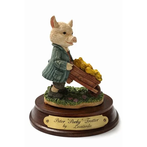 Peter Porky Trotter Leonardo Figurine Pig Resin Statue Wood Base Vintage Collect