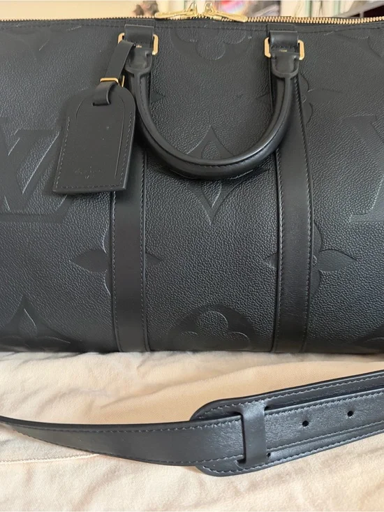 Louis Vuitton Keepall Bandouliere 50 black