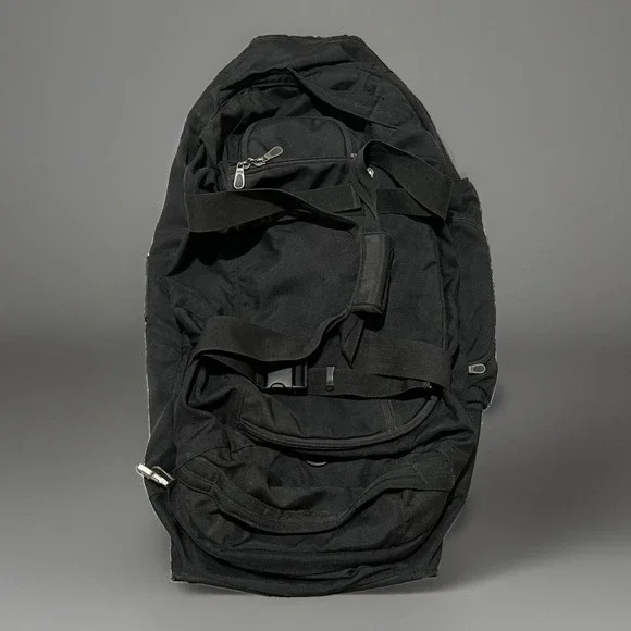 Jansport Black Heavy Duty Zipper Wheeled Utility Rolling Duffle Travel Bag XL