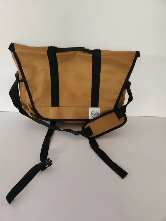 Talon Originsl Canvas computer bag brand New 18x14