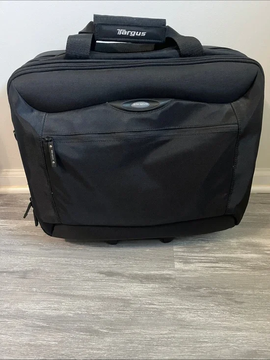 Targus Black Laptop Briefcase Messenger for Men