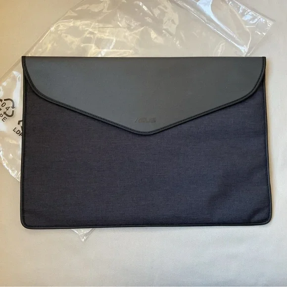 ASUS Black Laptop Sleeve for Men