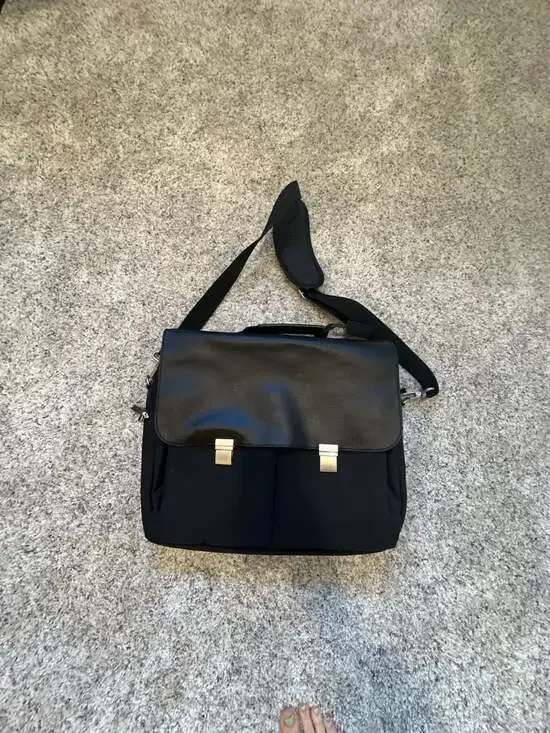 Eddie Bauer Black Nylon and Faux Leather Business Laptop Briefcase
