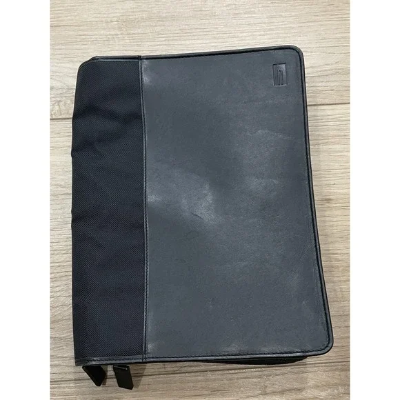 Hartmann Intensity Canvas Nylon & Leather Zippered Tech Portfolio Organizer Case