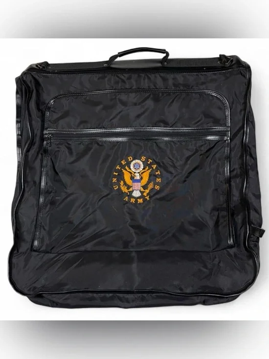VINTAGE U.S. Army Hanging Garment Bag with Embroidered Army Logo Travel Storage