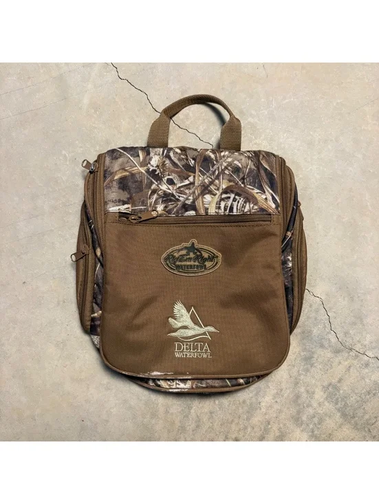 Delta Waterfoul camo hunting bag