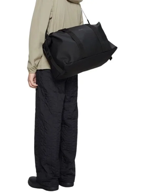 NWT Rains Waterproof Hilo Weekend Duffle Bag W3 14200 Black