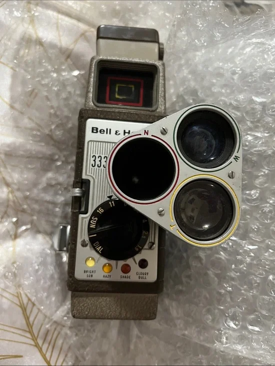 333 8mm Camera in Gray and Silver