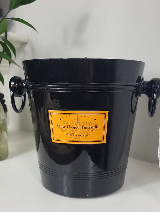 Veuve Clicquot Black Champagne Cooler Bucket‎ Vintage 1998. Size 8