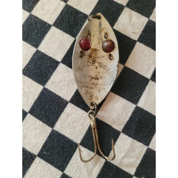 Vintage Red Eye Wiggler Spoon Lure HCF Schneider Rochester NY Fishing Lure