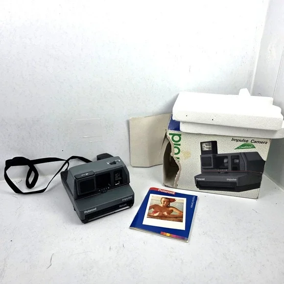 Vtg‎ Polaroid Instant Impulse Camera with Box, Manual and Strap Clean UNTESTED
