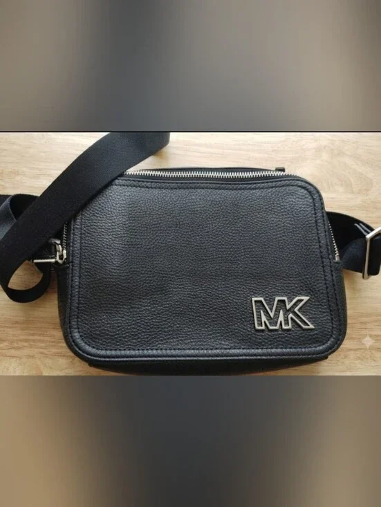Michael Kors Crossbody Bag - Black