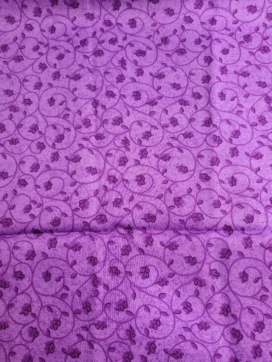 Purple Floral Swirl Sewing Fabric Unbranded 1 Yard (1499)