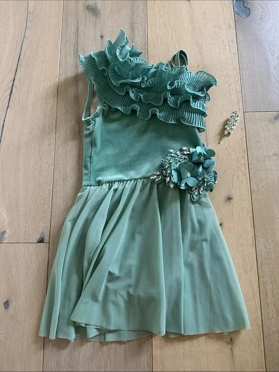 Weissman Mint Green One-Shoulder Ruffle & Floral Appliqué Dress