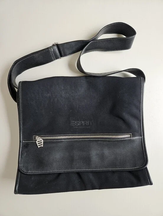 Esprit - Black Messenger Crossbody Bag
