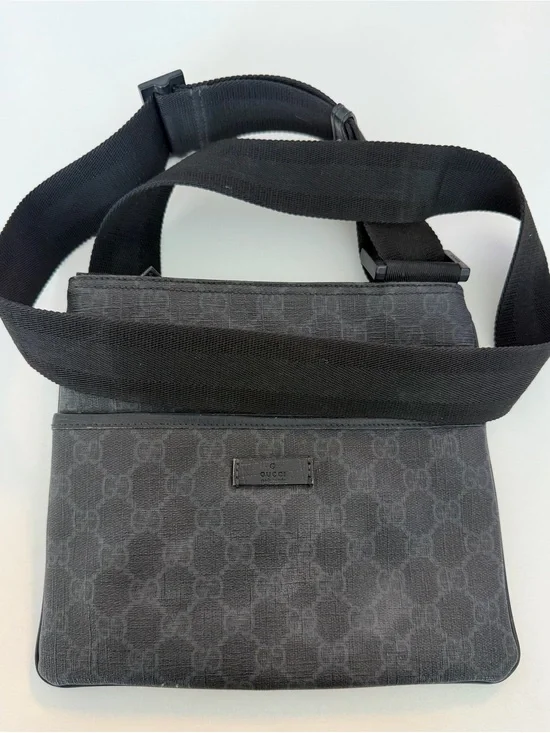 Gucci Men's Black GG Canvas Messenger Bag with Wide Strap