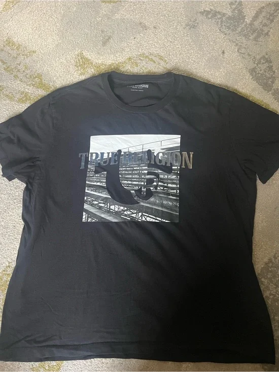 True Religion Men’s Black Graphic Logo Tee Y2K